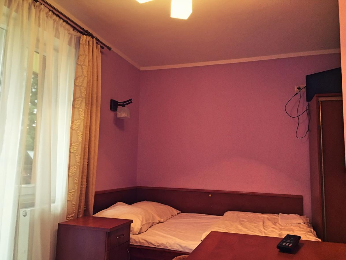 Gosciniec Kukle Bed & Breakfast Exterior photo