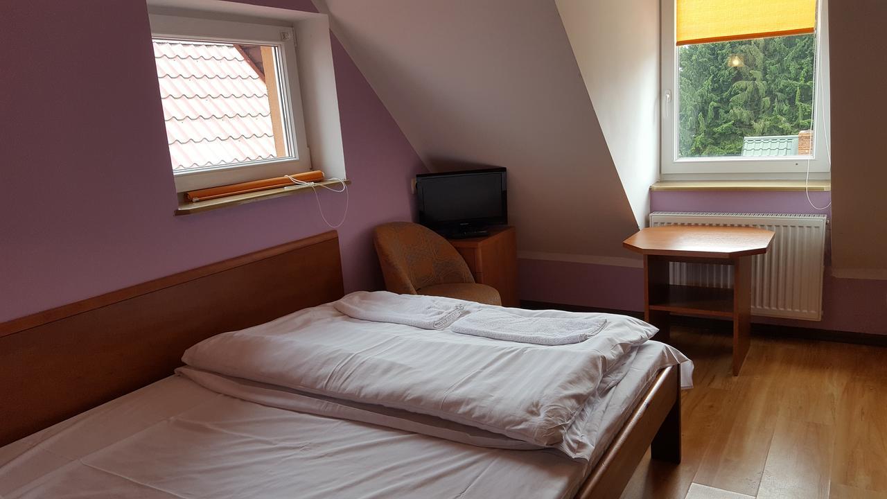 Gosciniec Kukle Bed & Breakfast Exterior photo