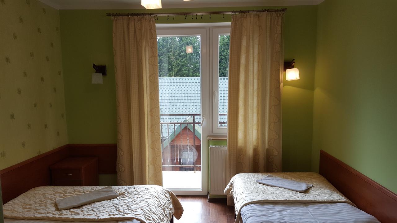 Gosciniec Kukle Bed & Breakfast Exterior photo