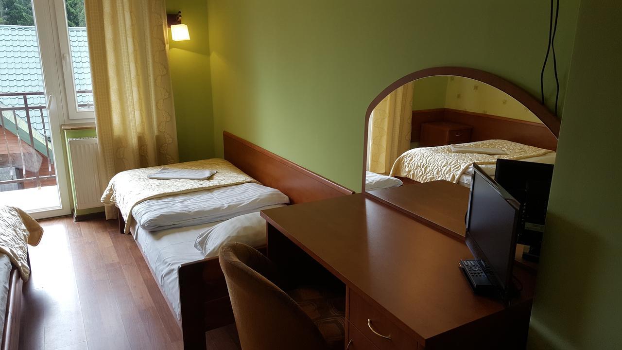 Gosciniec Kukle Bed & Breakfast Exterior photo